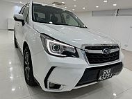 Subaru Forester 2.0XT Turbo 4WD Sunroof 2016 White Rear Entertainment